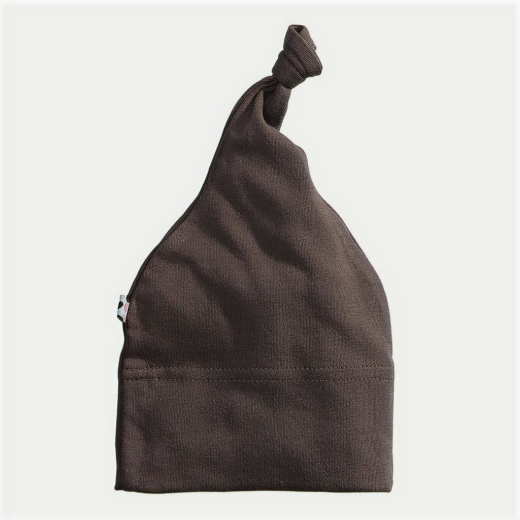 solid beanie (acorn) - Blush Bebes 