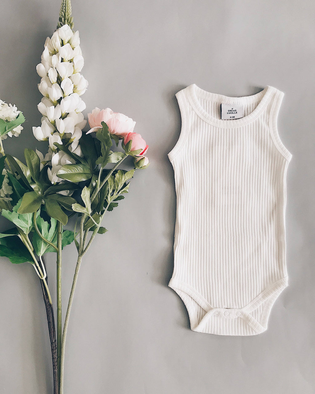 ribbed sleeveless bodysuit - white - Blush Bebes 